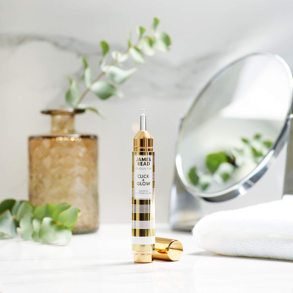 James Read Gradual Tan – Click & Glow Bräunungstropfen 15 ml, für unterwegs, täglich, benutzerdefinierter Bräunungsverstärker und Extender, einfach anzuwenden, reisefreundlich, Vitamin E, Aloe Vera,